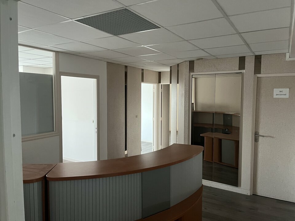 BUREAUX