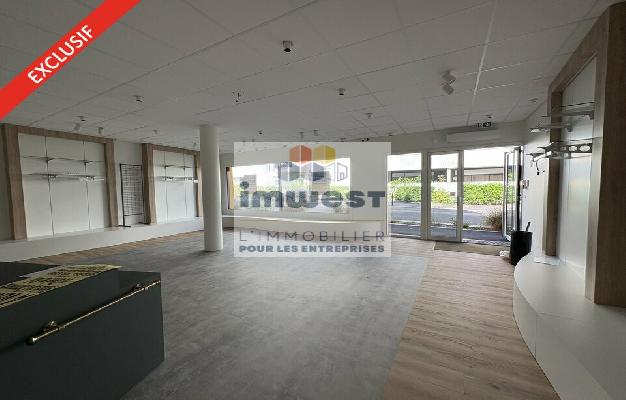 LOCAL COMMERCIAL  - 90m2 MELESSE