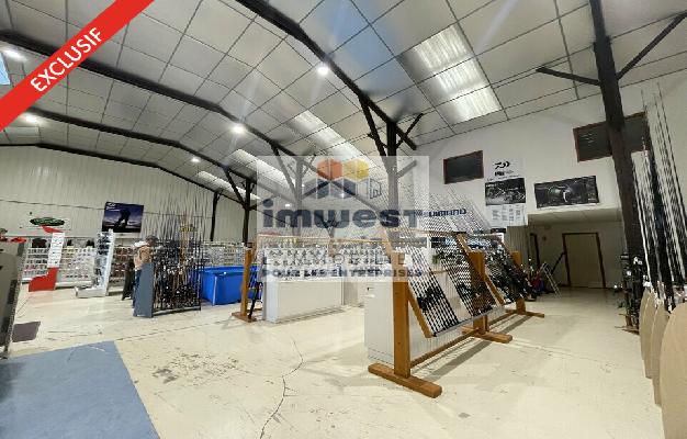 LOCAL COMMERCIAL  - 612m2 SAINT GREGOIRE