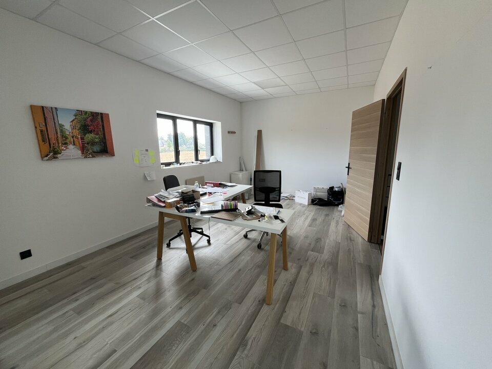 LOCAL D'ACTIVITE