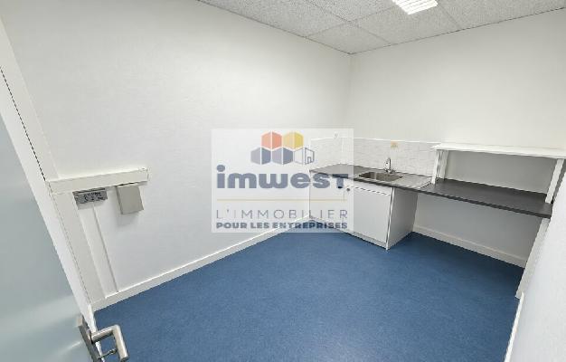 BUREAUX  - 77m2 RENNES