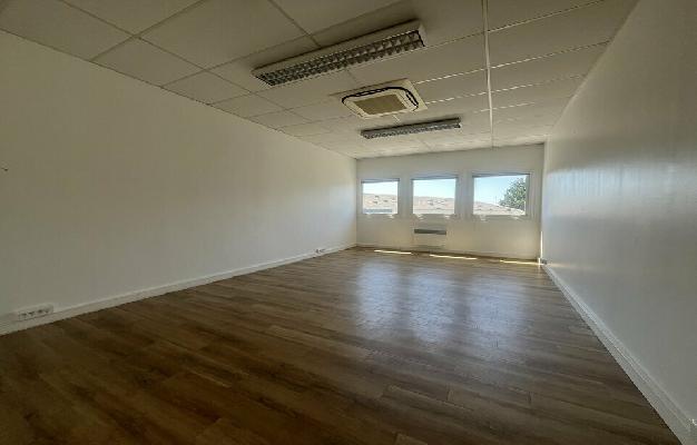 BUREAUX