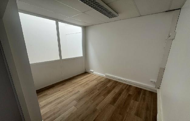 BUREAUX