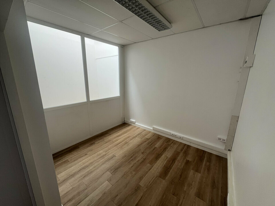 BUREAUX