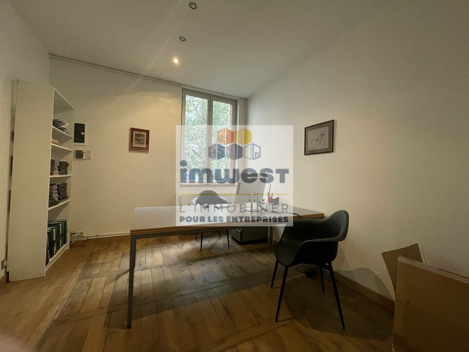 BUREAUX