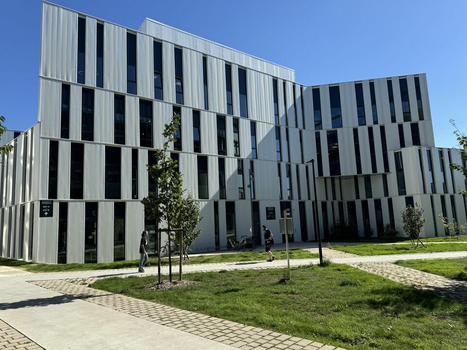BUREAUX