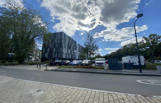 BUREAUX