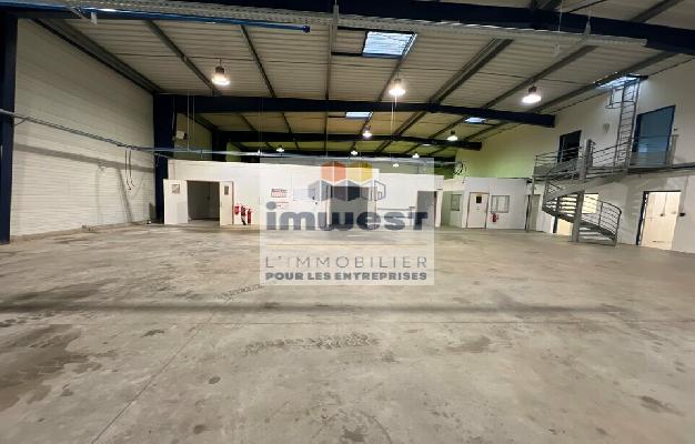 LOCAL D'ACTIVITE  - 869m2 RENNES