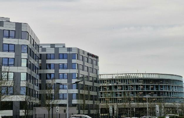 BUREAUX  - 3726m2 CESSON-SÉVIGNÉ