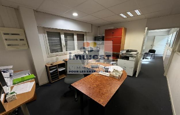 LOCAL D'ACTIVITE  - 260m2 SAINT-GRÉGOIRE