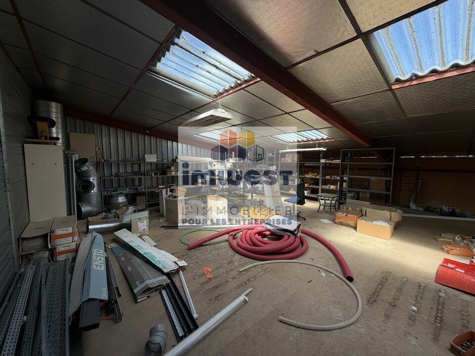 LOCAL D'ACTIVITE