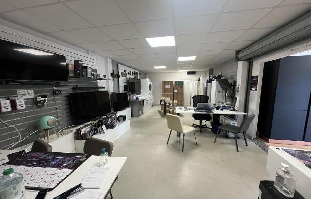 LOCAL D'ACTIVITE  - 403m2 RENNES