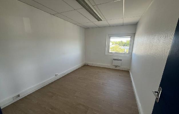 BUREAUX