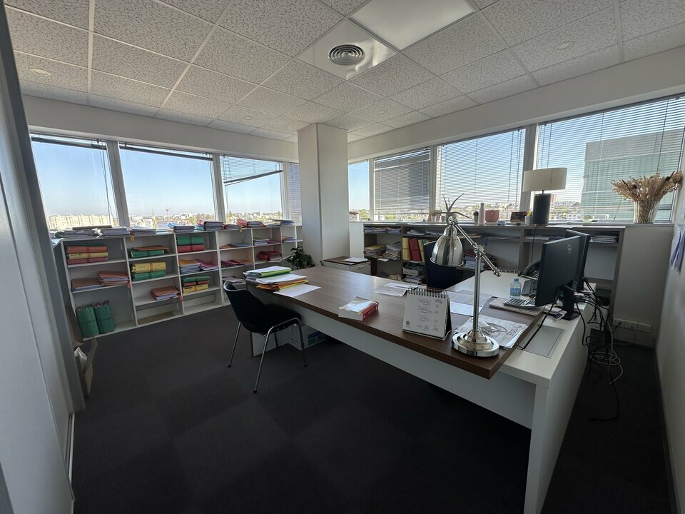 BUREAUX