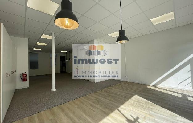 LOCAL COMMERCIAL  - 72m2 RENNES