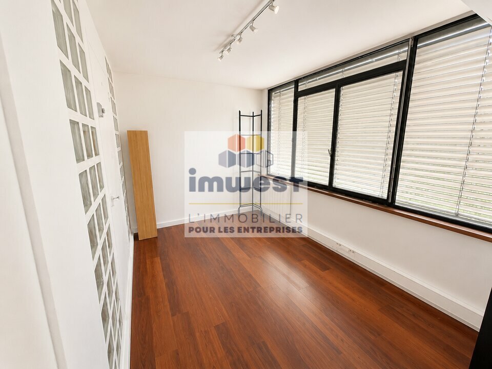 BUREAUX