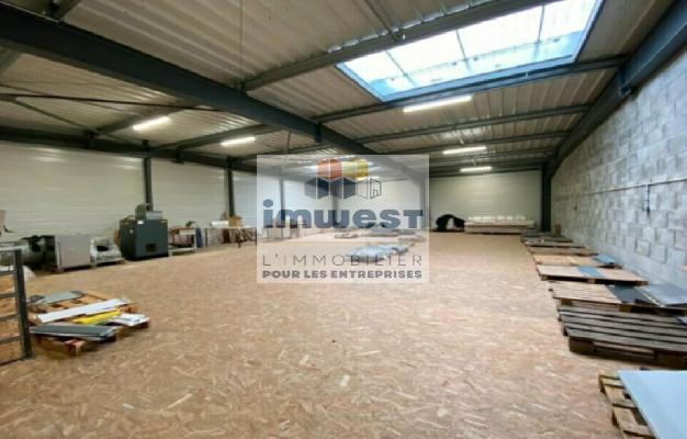 LOCAL D'ACTIVITE  - 465m2 PACÉ