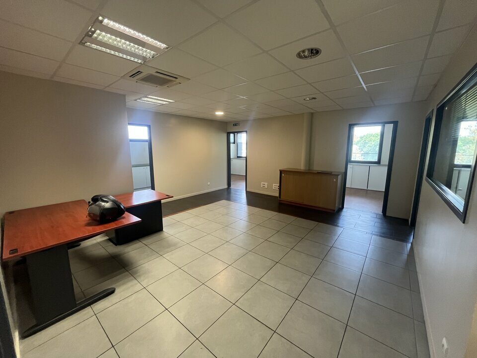 BUREAUX