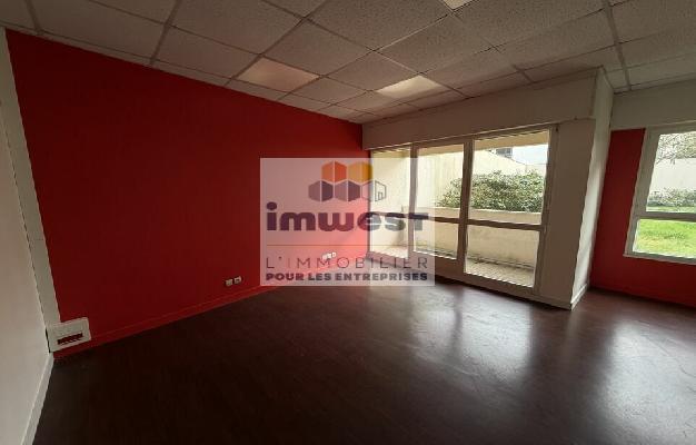 BUREAUX  - 78m2 RENNES