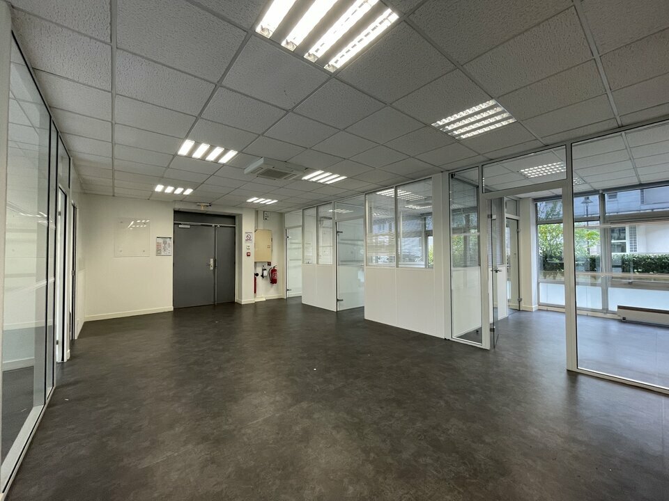 BUREAUX