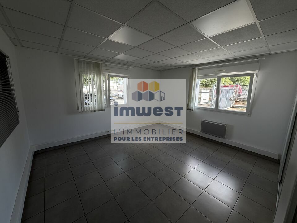 LOCAL D'ACTIVITE