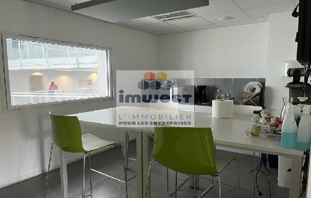 BUREAUX  - 656m2 RENNES