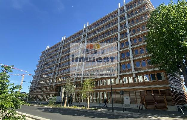 BUREAUX  - 1634m2 RENNES