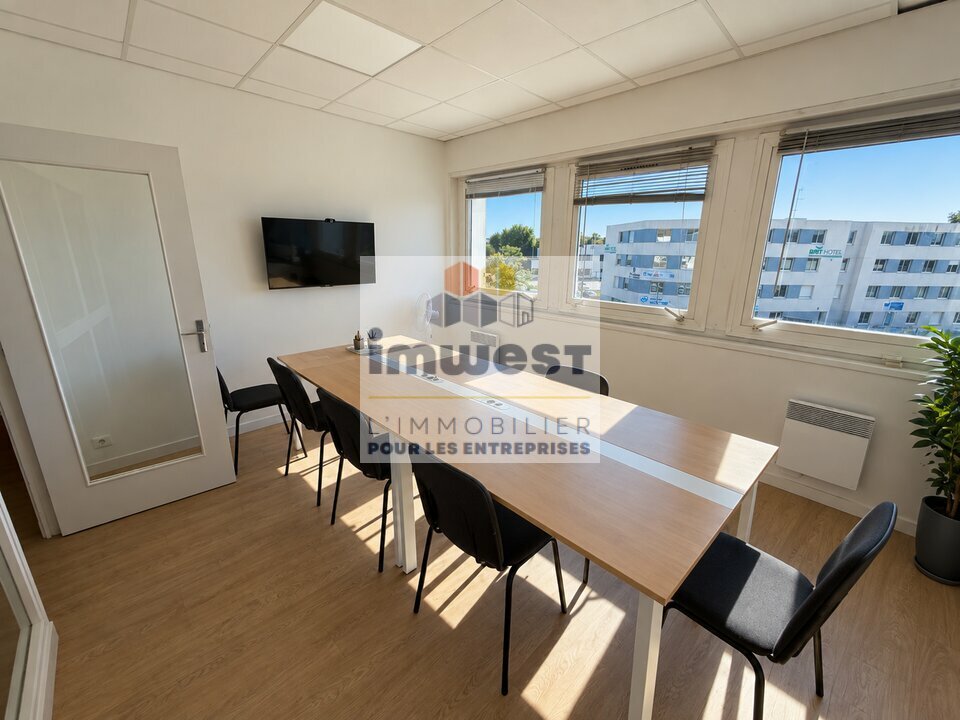 BUREAUX