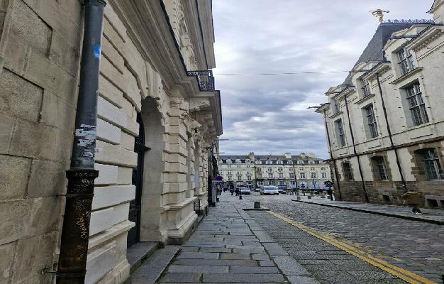 BUREAUX  - 741m2 RENNES