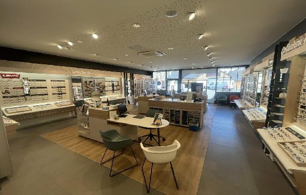LOCAL COMMERCIAL  - 112m2 CHÂTEAUBOURG
