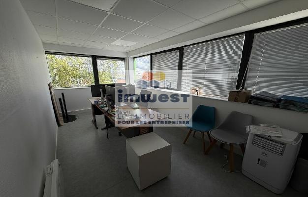BUREAUX  - 130m2 SAINT-GRÉGOIRE