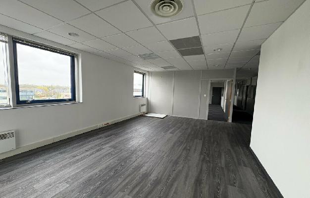 BUREAUX  - 150m2 SAINT-GRÉGOIRE