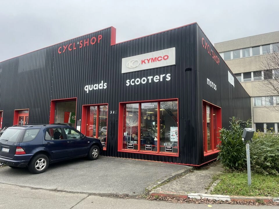 Local D'activite 430m Carre A Vendre Cesson Sevigne